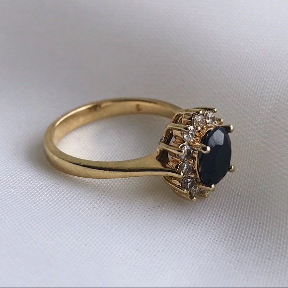 Black Stone Oval Ring with Halo Size 7 - Picture 10 of 14